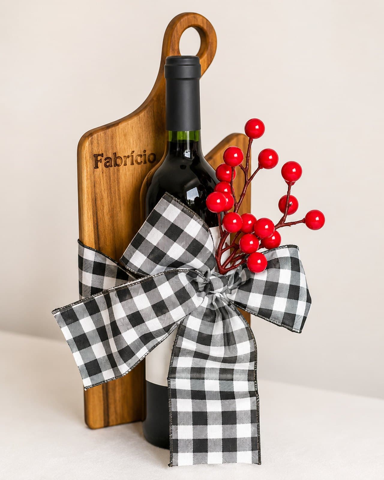 Imagem principal do produto Tábua & Vinho